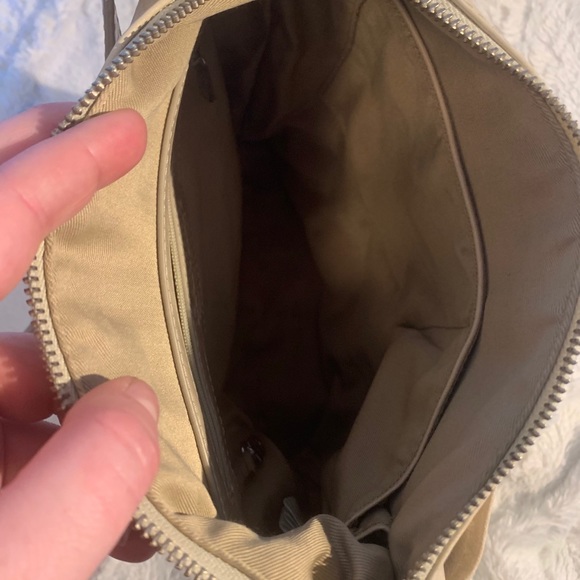 🧊 2 for 30 🧊 Danier leather large crossbody purse - Picture 5 of 6